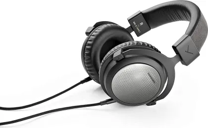 Beyerdynamic T5 High-End Tesla Wired Headphones (3rd Generation)