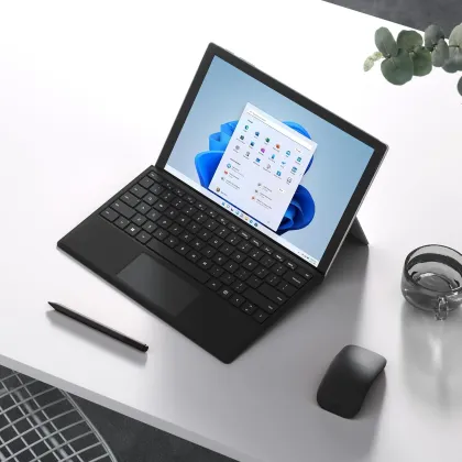 Microsoft Surface Pro 11 Wireless Keyboard - image 4