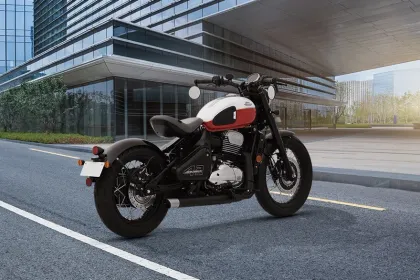 Jawa 42 Bobber