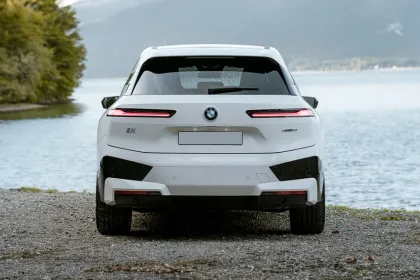 BMW iX xDrive50