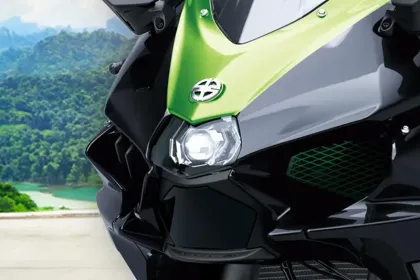 Kawasaki Ninja H2 SX
