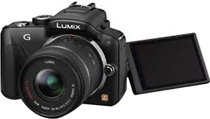 Panasonic Lumix DMC-G3K 16MP Mirrorless Camera (14-42mm Kit Lens)