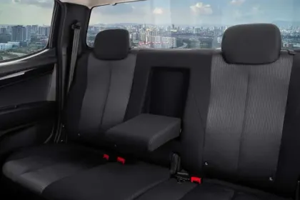 Isuzu S-CAB Z