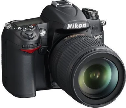 Nikon D7000 DSLR Camera (AF-S 18-55mm VR Kit Lens) Price in
