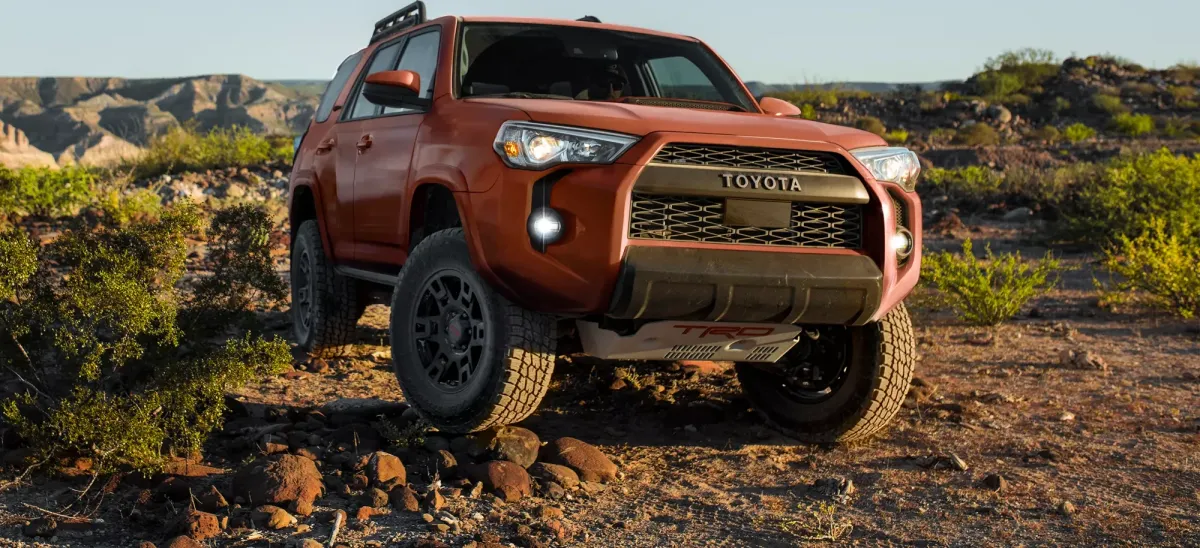 Toyota 4Runner Price in India 2025, Full Specs & Review | Smartprix