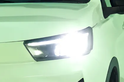 Tata Tiago EV Smart 19