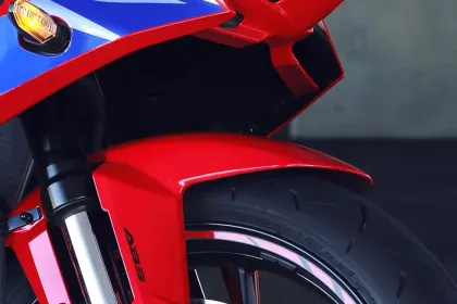 Honda CBR650R
