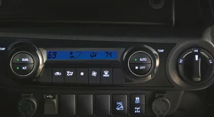 Toyota Hilux High AT