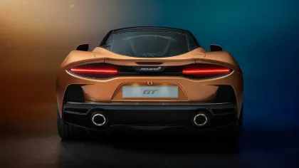 McLaren GT