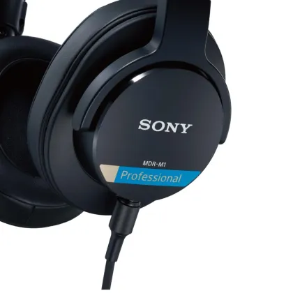 Sony MDR-M1 Wired Headphones
