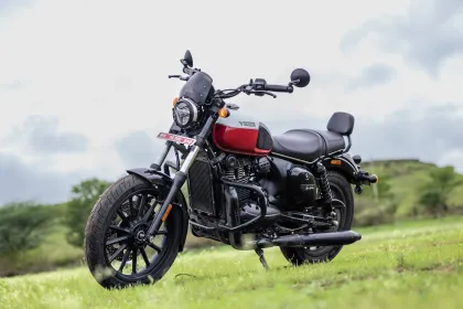Yezdi Roadster