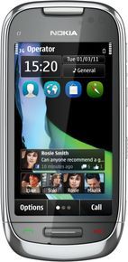 Nokia C7-00 vs Samsung Galaxy S21 FE 5G
