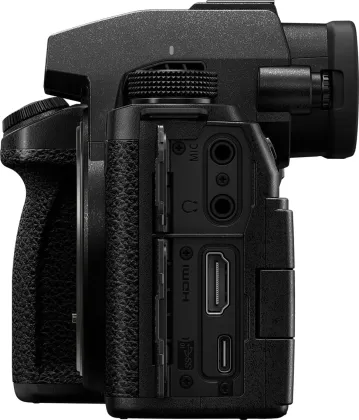 Panasonic Lumix S5IIX Mirrorless Camera with 20-60mm Lens