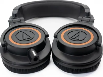 Audio Technica ATH-M50x Professional Studio Monitor Wired Headphones