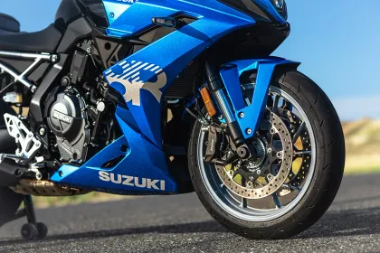 Suzuki GSX-8R