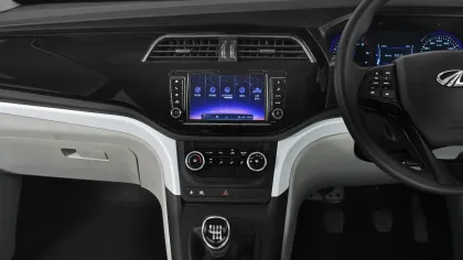 Mahindra Marazzo