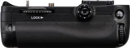 NIKON D-7000 DSLR CAMERA BODY WITH NIKON 18-140 AF-S DX VR LENS