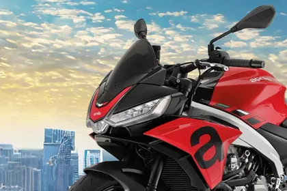 Aprilia Tuono 660