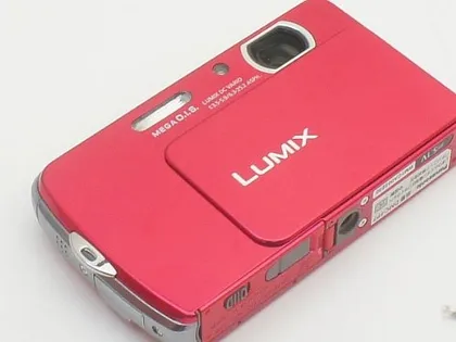 PANASONIC LUMIX FP-7GA DIGITAL CAMERA