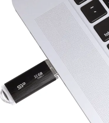 Silicon Power Blaze B02 USB3.1 Flash Drive Black - image 4