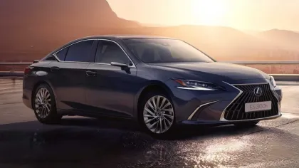 Lexus ES 300h Exquisite