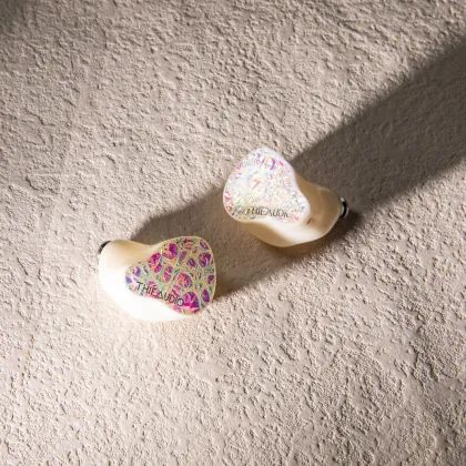 Linsoul THIEAUDIO Hype 4 Wired Earphones