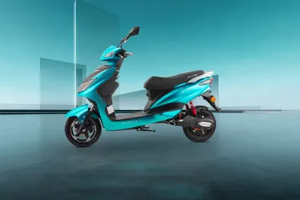 Kinetic Green Zoom