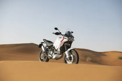 Ducati DesertX Standard