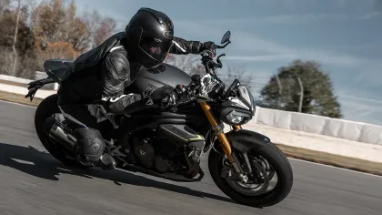 Triumph Speed Triple 1200 RS
