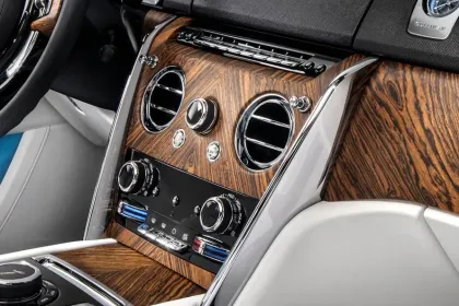 Rolls Royce Cullinan V12