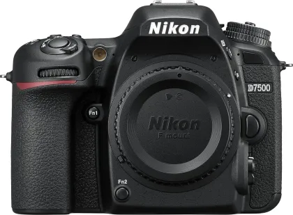 Nikon D7500 Mirrorless Camera with 18-55mm Lens
