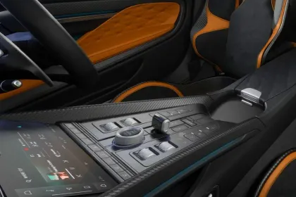 Aston Martin DB12 Coupe