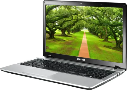 Samsung NP300E5E-A04IN Laptop (2nd Gen PDC/ 2GB/ 500GB/ Win8)