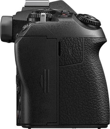 Olympus OMD-EM1-Mark II Mirrorless Camera 12-40mm F/2.8 PRO Lens