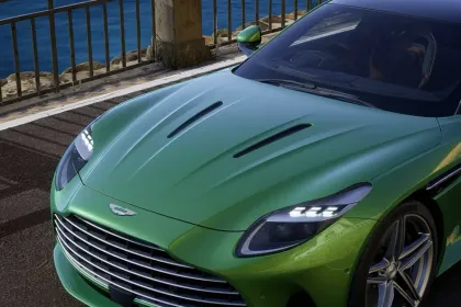 Aston Martin DB12 Coupe