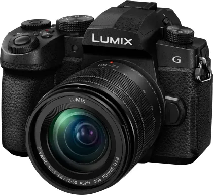 Panasonic Lumix DC-G90 20MP Mirrorless Camera (12-60 mm F/3.5-5.6 Power O.I.S. Lens)