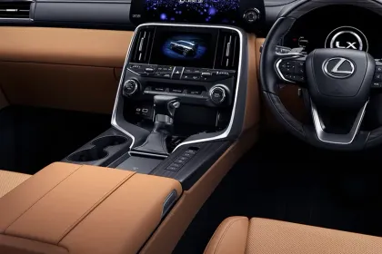 Lexus LX