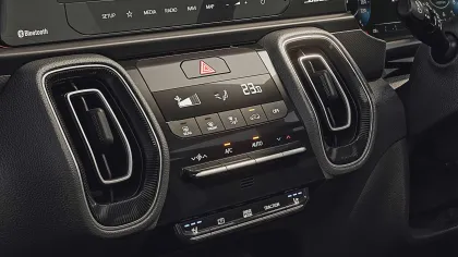 Kia Sonet X Line Turbo DCT
