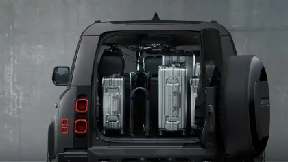 Land Rover Defender 130