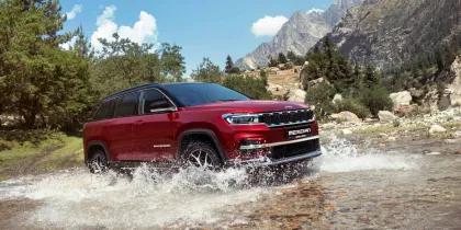 Jeep Meridian Longitude