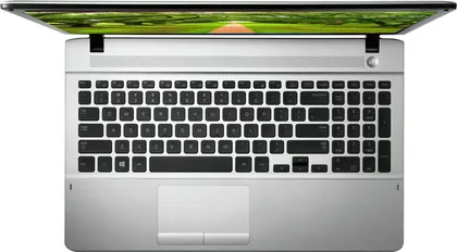 Samsung NP300E5E-A04IN Laptop (2nd Gen PDC/ 2GB/ 500GB/ Win8)