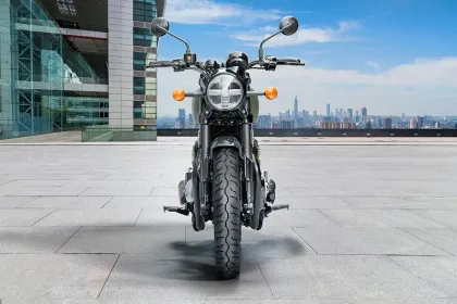 Royal Enfield Shotgun 650