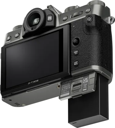 Fujifilm X-T30 III Mirrorless Camera with 13-33 mm f/3.5-6.3 Lens