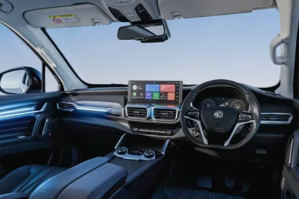 MG Majestor Savvy 4X2 6 Str