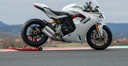 Ducati SuperSport 950