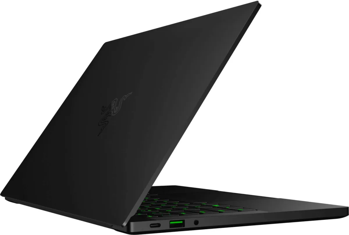 Razer Blade Stealth 2019 Laptop (10th Gen Core i7/ 16GB/ 512GB SSD