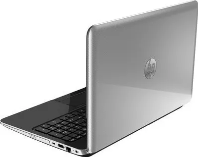 HP Pavilion 15-n207AX Laptop (AMD A4-5000/ 4GB/ 500GB/ Win8.1/ 1GB Graph)