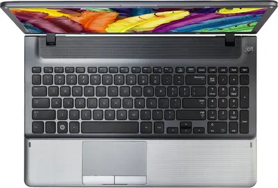 Samsung NP350V5C-S01IN Laptop (2nd Gen Ci3/ 4GB/ 750GB/ Win7 HB/ 1GB Graph)