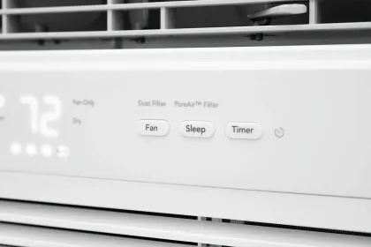 Frigidaire FHWC064WB1 6000 BTU 115V Window AC