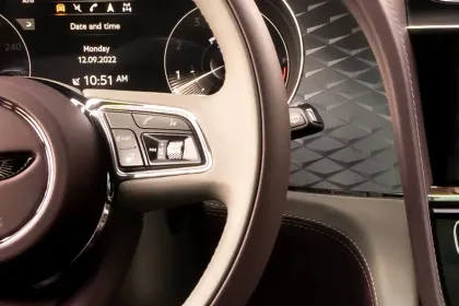 Bentley Bentayga EWB